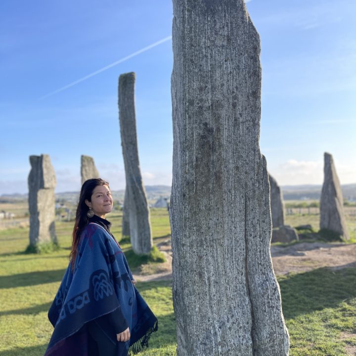 Julie Legeaye La Voix des Etoiles Voyage initiatique Ecosse - Cercle de pierre de Calanais - Lieux sacrés